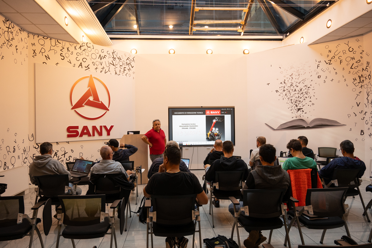 Formazione tecnica al Centro di Milano: SANY Italia investe sulle competenze dei propri tecnici e concessionari